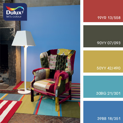 Цвет Dulux 30BG 21/301 (бирюзовый) в интерьере гостиной (фото)
